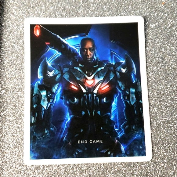 MARVEL Waterproof Sticker - Picture 1 of 7